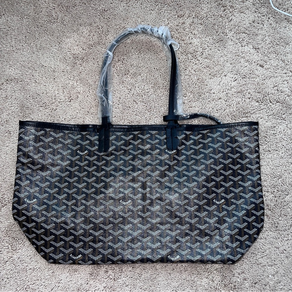 Black Shoulder Tote